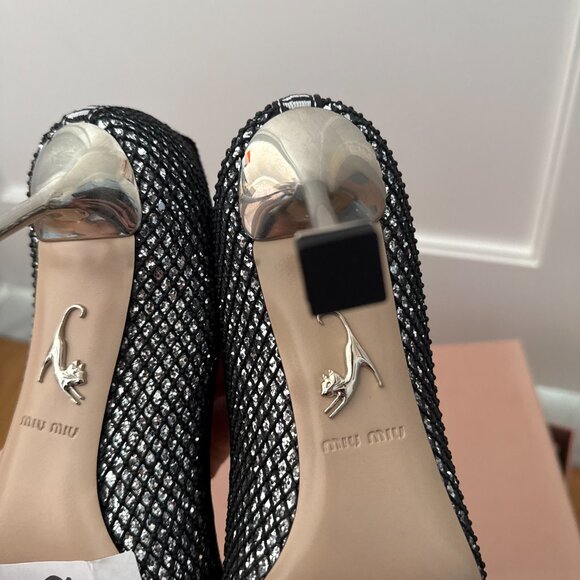 NWT Miu Miu Pointed Toe Pumps Black Mesh Silver Glitter High Heels  34.5 - Picture 11 of 12
